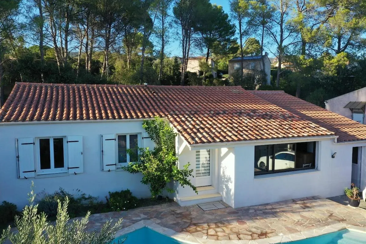 Holiday home Oustau 15 Villa Cote D'Azur Piscine Et Nature Roquebrune-sur-Argens France